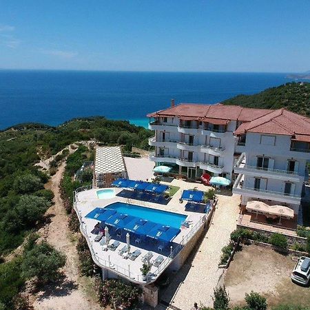 Hotel Vila Kafe Лукове Экстерьер фото